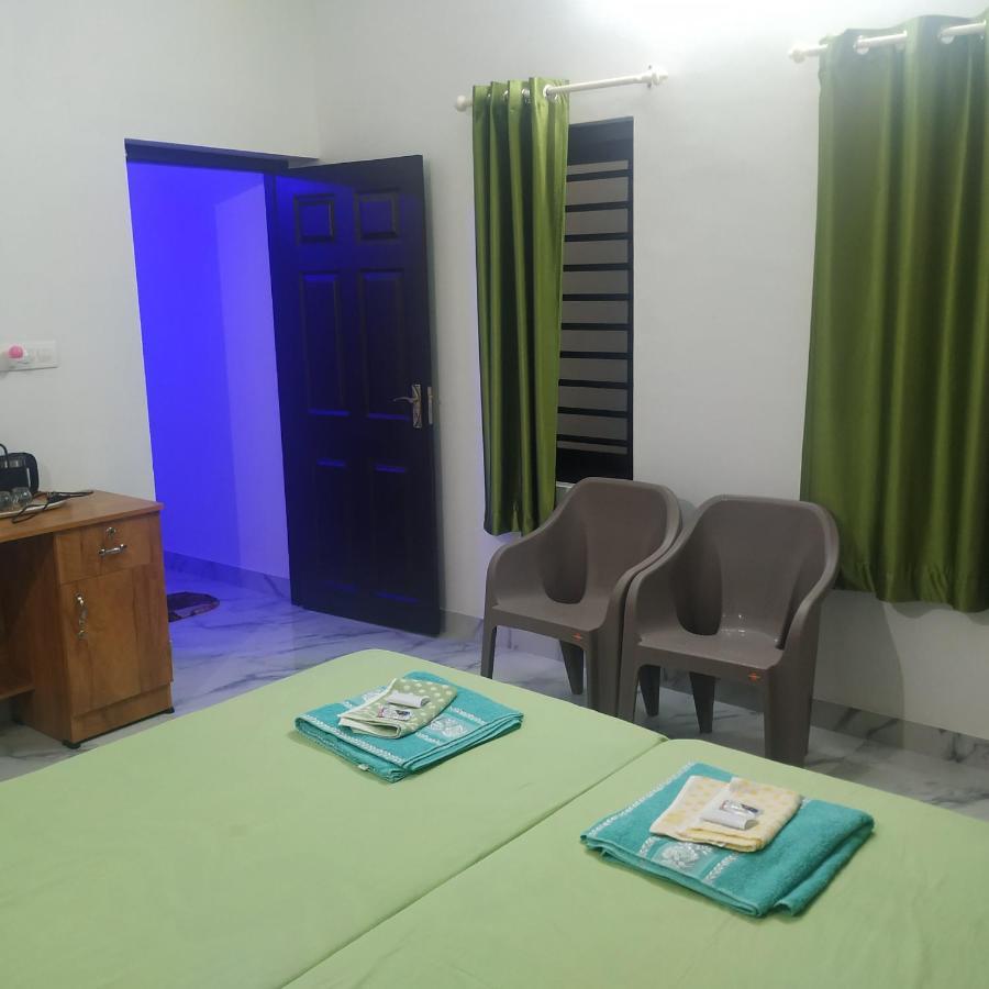 Jayuz & Foodies Homestay Kozhikode