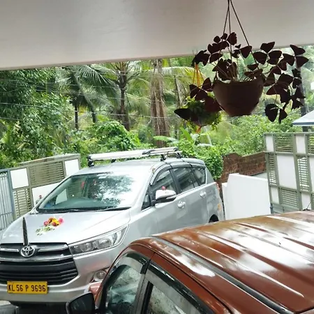 Jayuz Homestay & Foodies Kozhikode Room photo